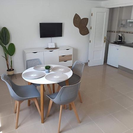 Apartamento Flores De Santiago Jerez de la Frontera Dış mekan fotoğraf