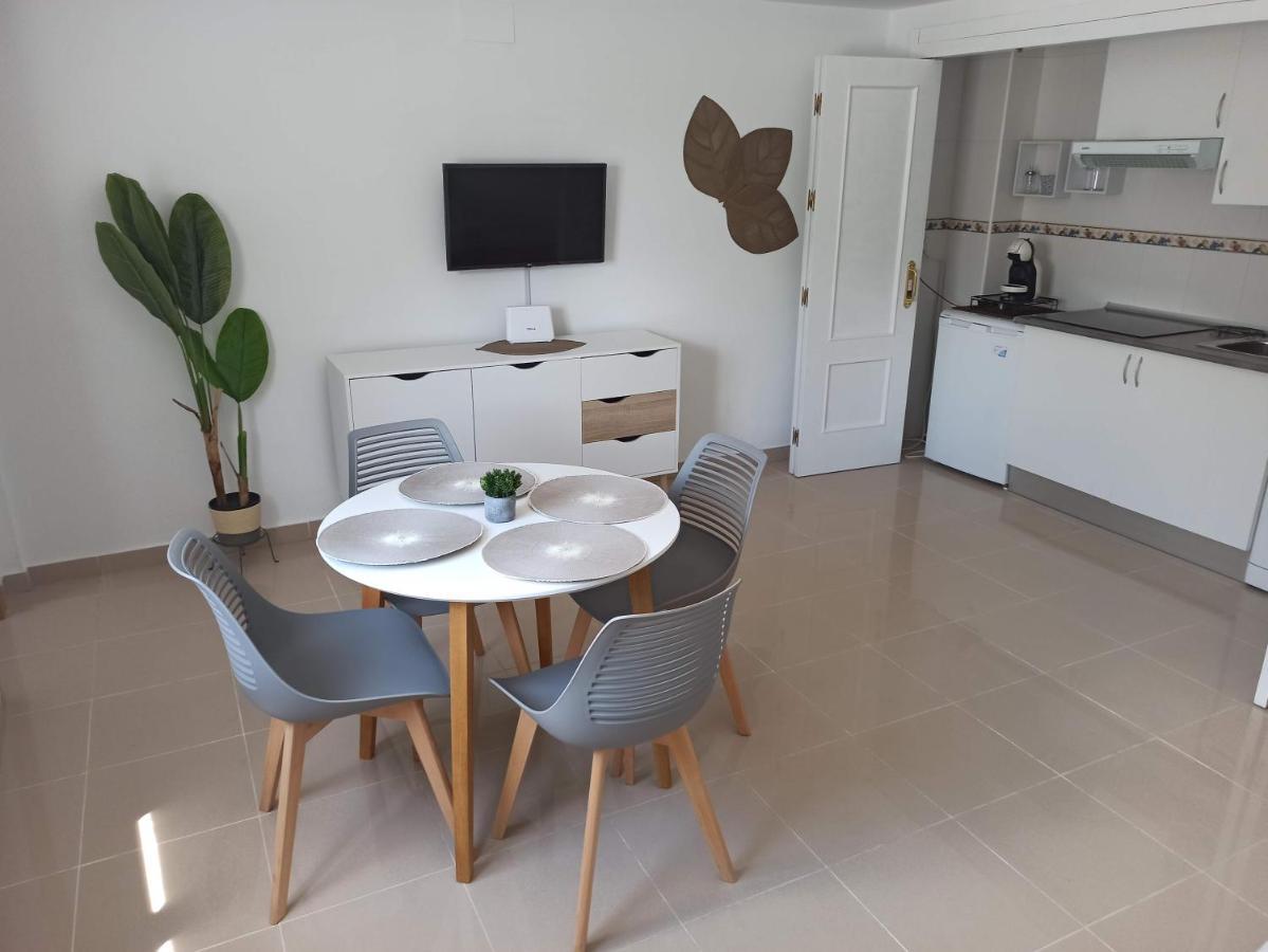 Apartamento Flores De Santiago Jerez de la Frontera Dış mekan fotoğraf